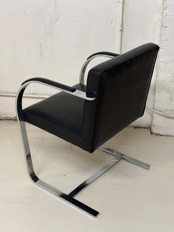 Set of Four Cantilever Black Leather and Chrome Brno Mies Van Der Rohe Chairs