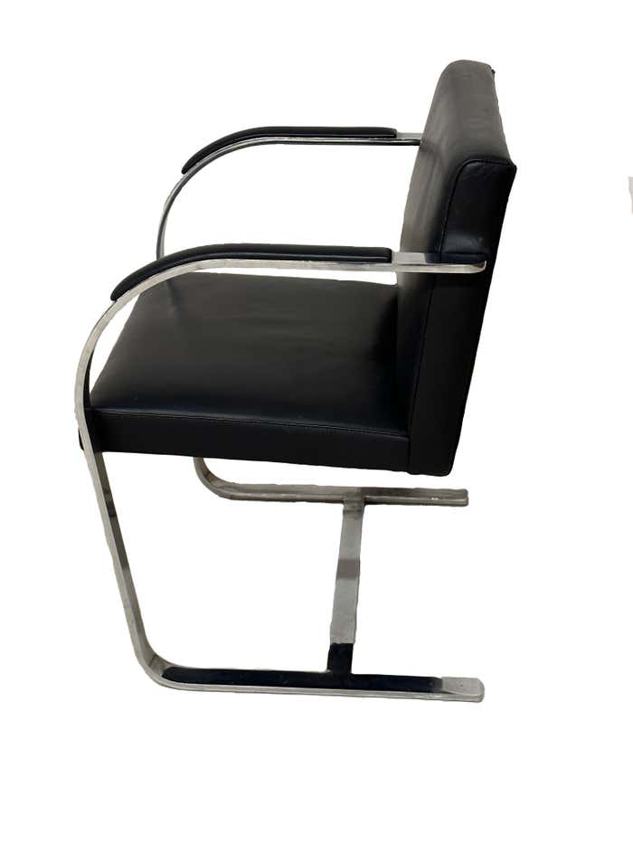 Set of Four Cantilever Black Leather and Chrome Brno Mies Van Der Rohe Chairs