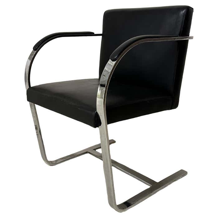 Set of Four Cantilever Black Leather and Chrome Brno Mies Van Der Rohe Chairs