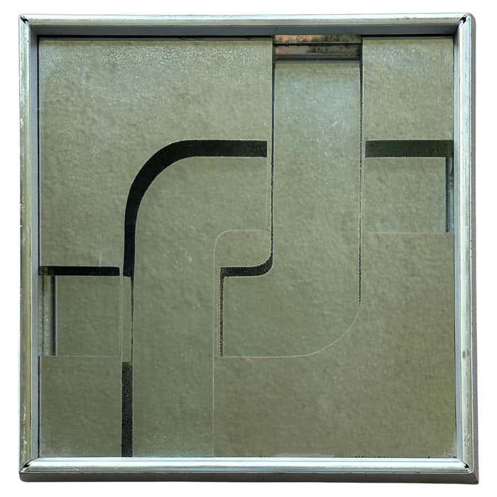 Little Pop Art Mirror in the style of Verner Panton