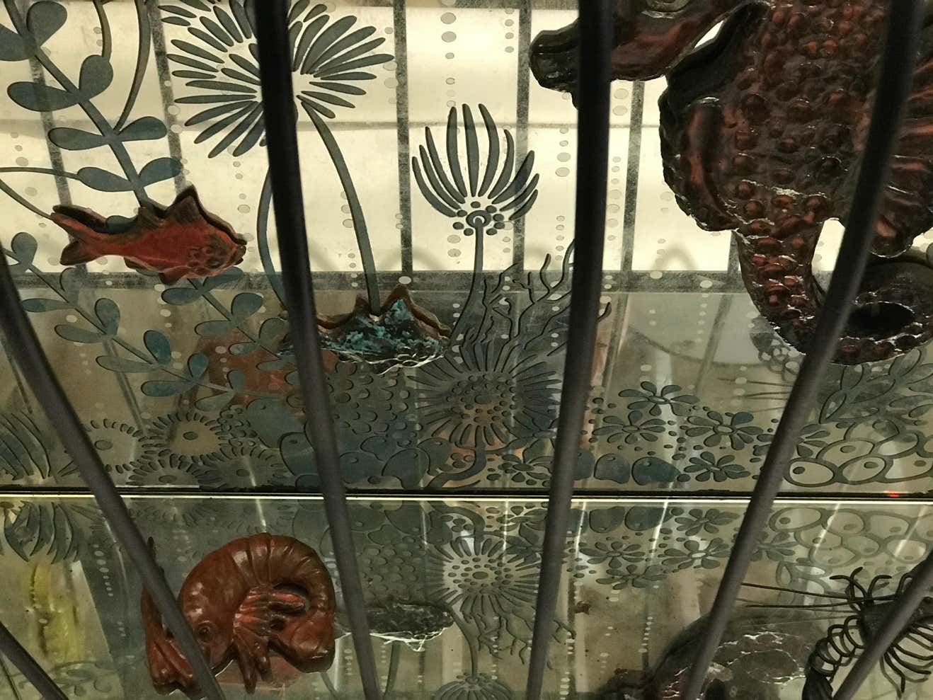 Incredible Aquarium Glass and Iron Console Bar with Ceramic Ocean Flora