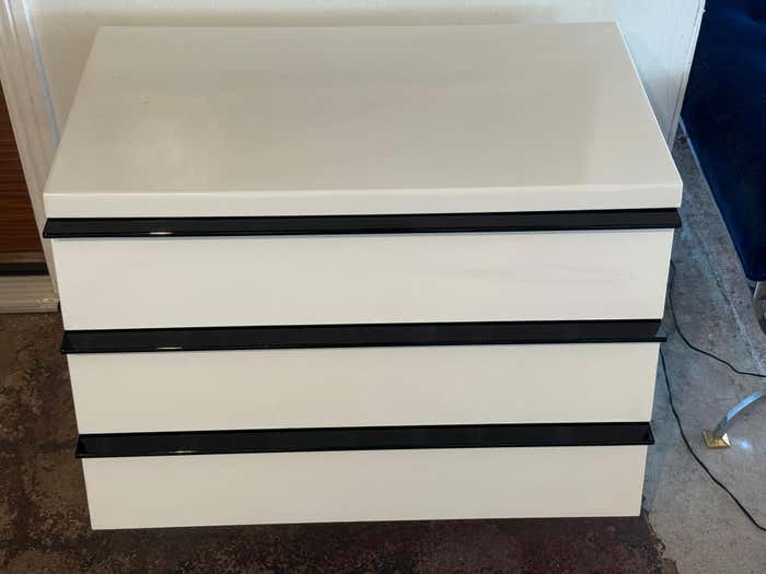 Modern White Lacquered Three-Drawer Dresser with Black Handles