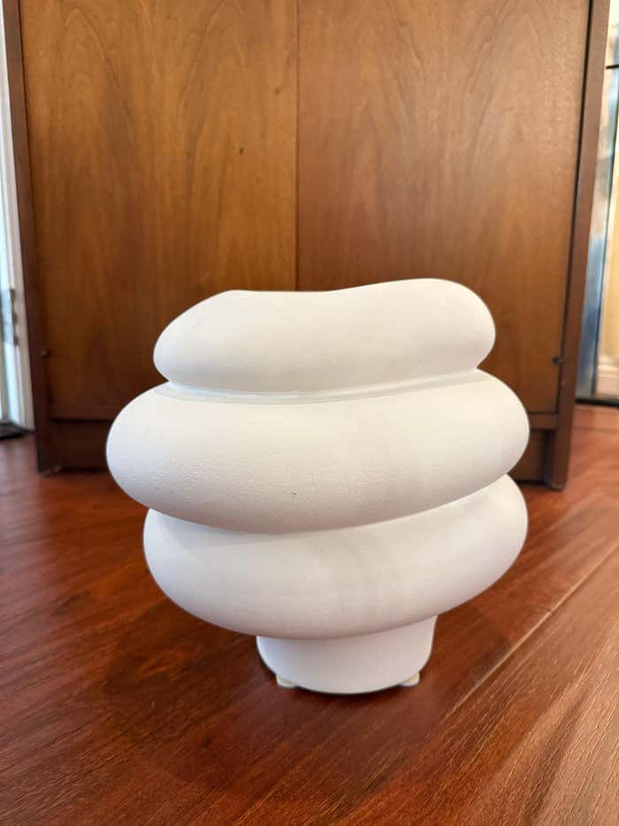 Modern Minimalist Spiral White Ceramic Vase