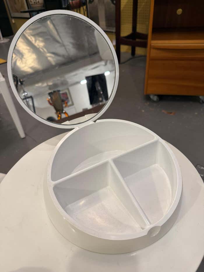 Round Vanity Box with Mirror, Stamped Gedy – Design Makio Hasuike