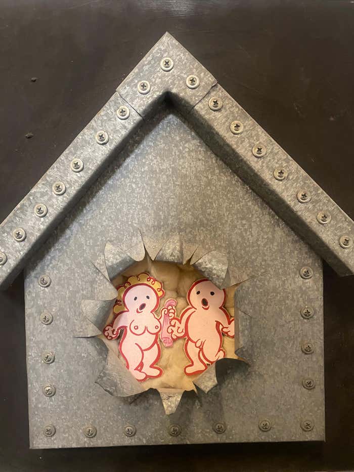 "Caught in the Frame » / A Folk Art Metal Wall Piece by Bernie